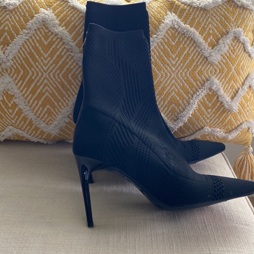 Don’t Miss LOVE MOSCHINO BLACK Fabric BOOTIE